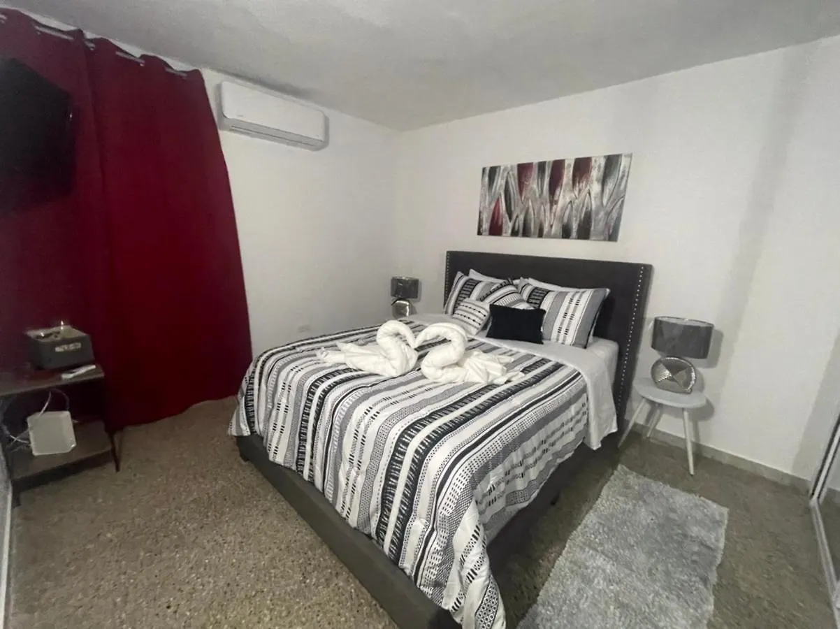 “Lucor D-Eight House” New Entire Home In The Town… Rincon